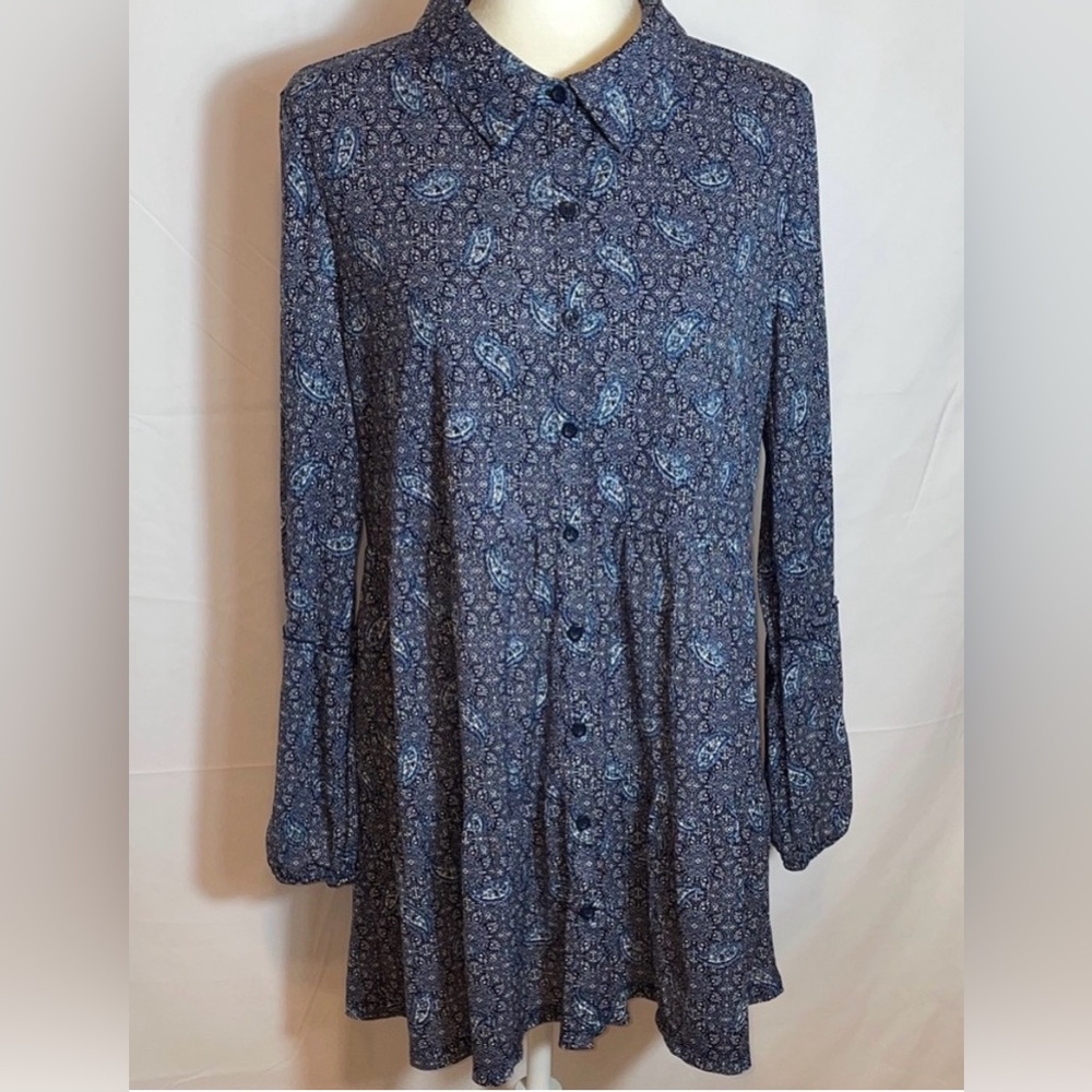 Style and co Women's Blue Paisley Tunic